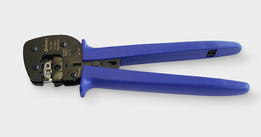 Stäubli© PV-CZM-22100 Crimping tool